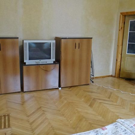 Apartment Near The Central Railway Station Kiev Ngoại thất bức ảnh