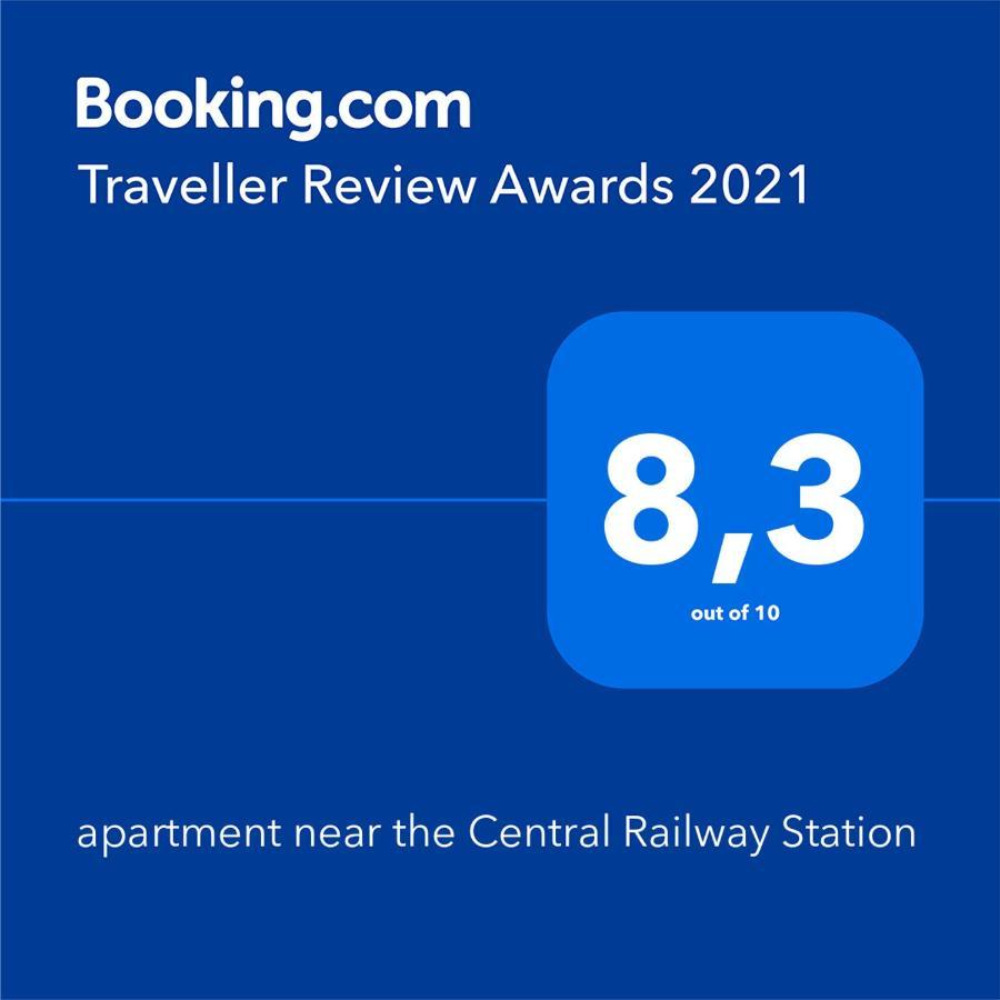 Apartment Near The Central Railway Station Kiev Ngoại thất bức ảnh