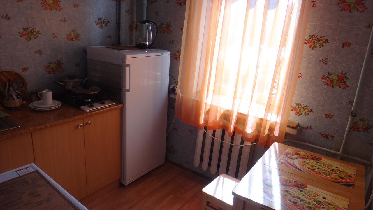 Apartment Near The Central Railway Station Kiev Ngoại thất bức ảnh